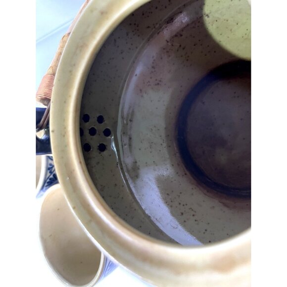 Vintage Ceramic Teapot Set With Bamboo Handle & 2 Cups - Made In China Beige Wit - Picture 4 of 6